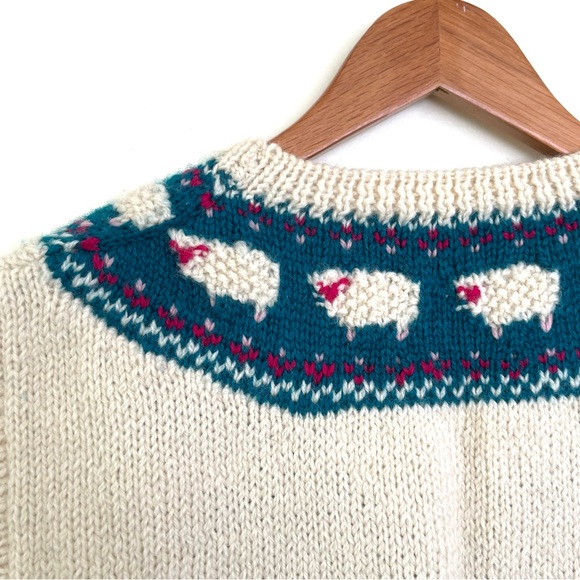 Vintage Lambswool Knit Vest w Sheep Lamb Detail M Medium Allen Solly England - Picture 6 of 8